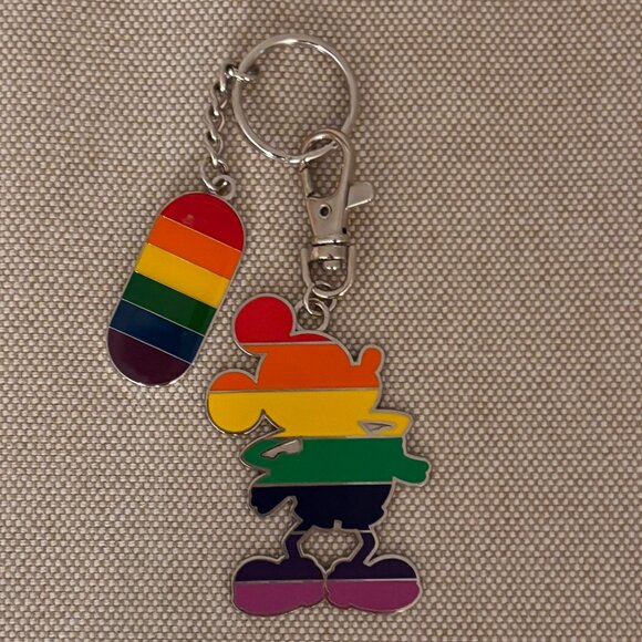Disney Mickey Rainbow Keychain with 2 charms a - Picture 1 of 3